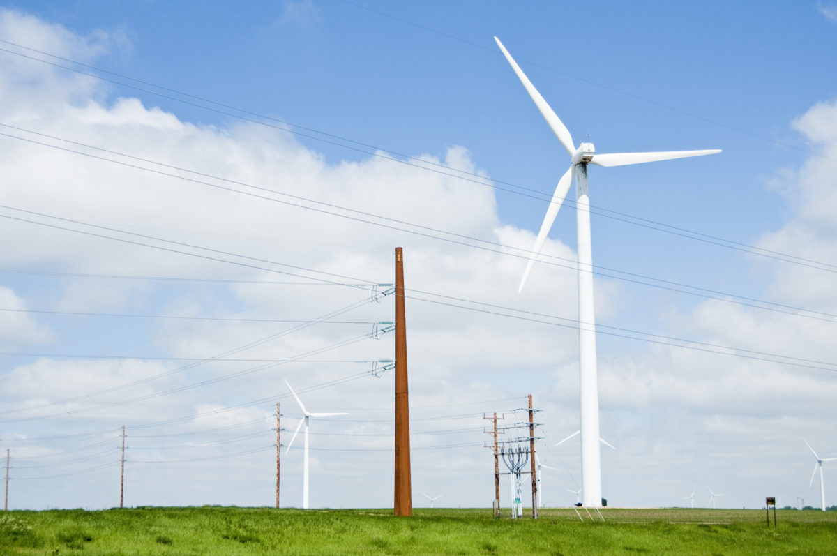 MISO, SPP identify transmission upgrades enabling 28 GW of new renewables