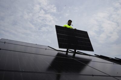 Happy Earth Day from the EPA! Feds award $7 billion in solar power grants